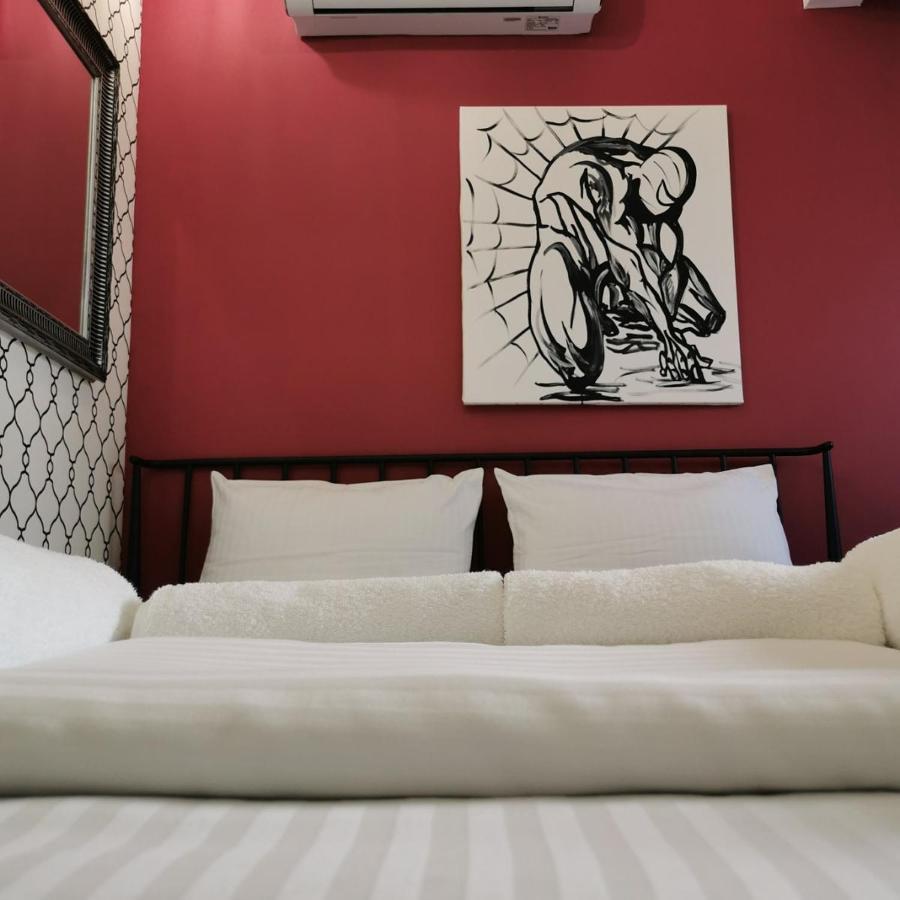 Different Apartments Ниш Екстер'єр фото