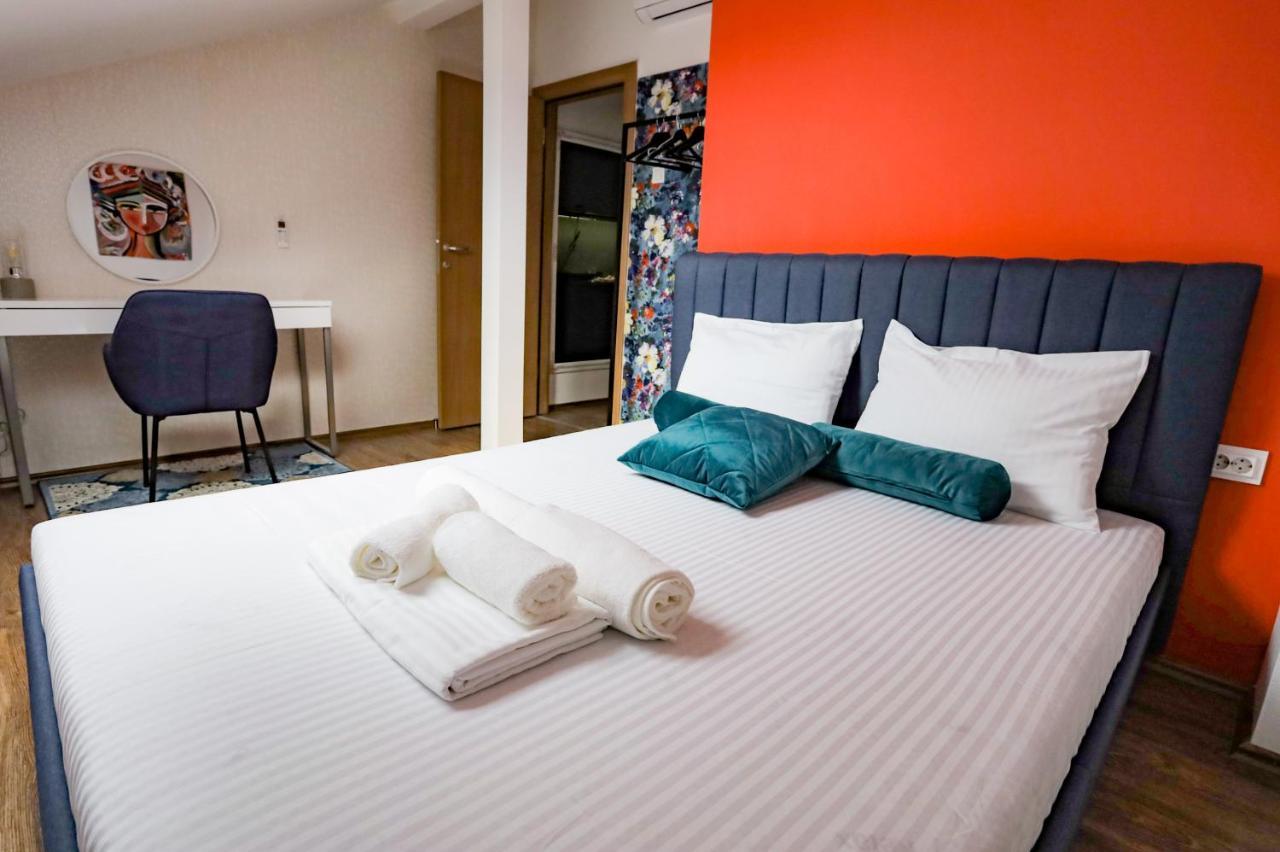 Different Apartments Ниш Екстер'єр фото