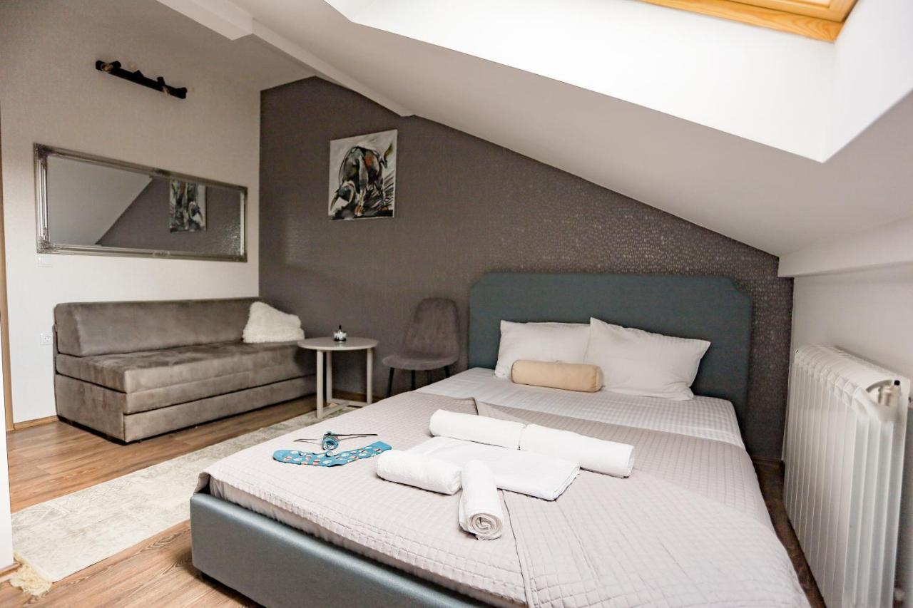 Different Apartments Ниш Екстер'єр фото